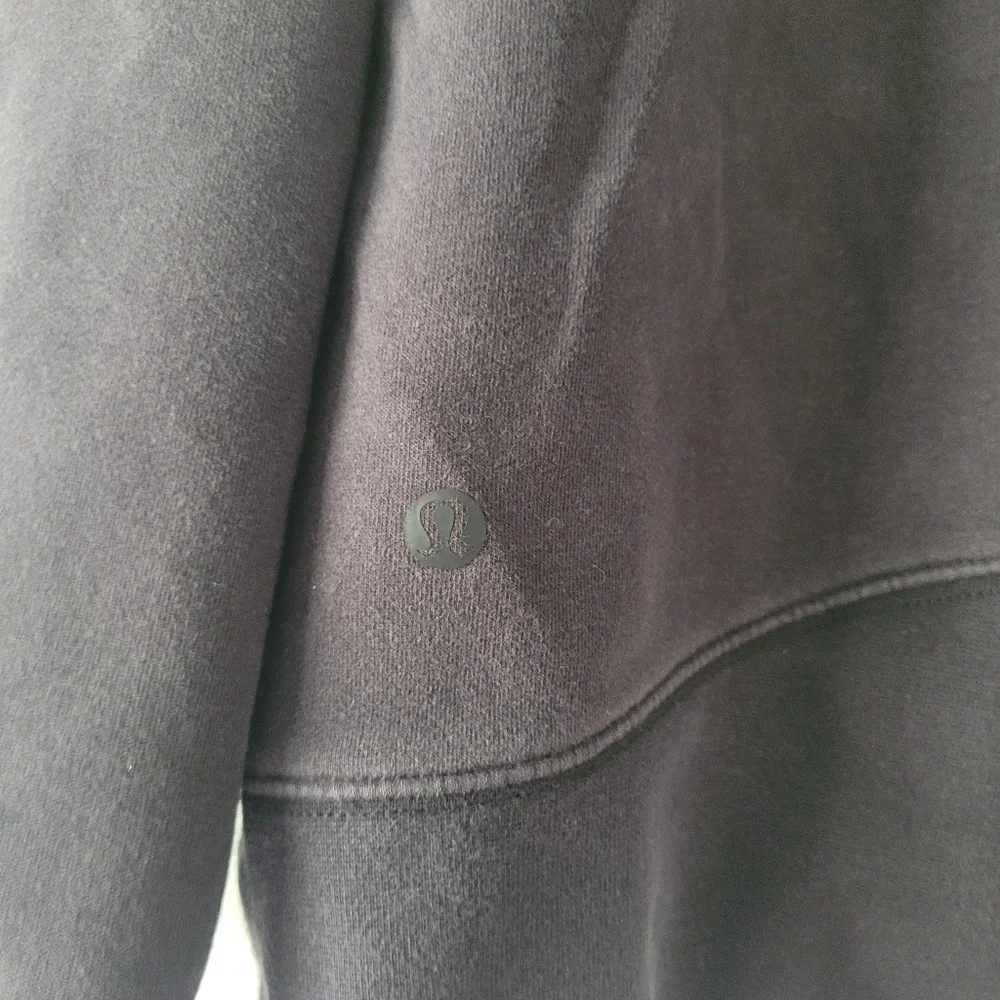 Lululemon Loungeful Hoodie‎ Sweatshirt Sz 6 Black Front Pocket Layer Warm Active